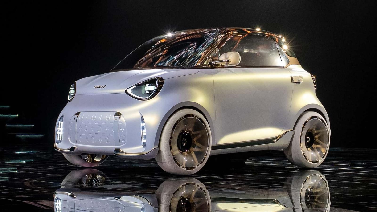 Επίσημη πρεμιέρα για το πρωτότυπο του smart #2 